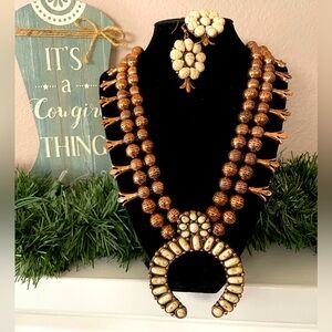 Native American southwestern style chrome necklace costume jewelry.